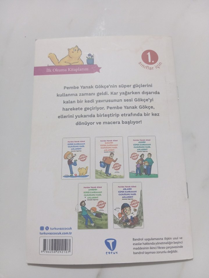 Pembe Yanak Ailesi Süper Kahraman Kitabı - Görsel 3