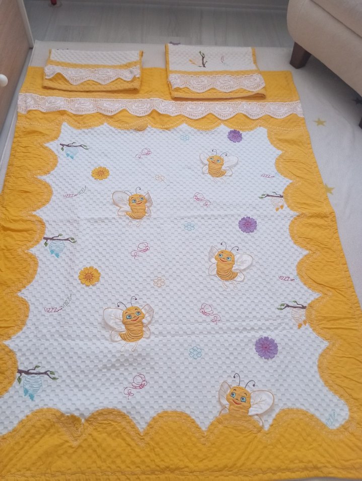 Sarı Nakışlı Renkli çocuk pikesi - Görsel 2