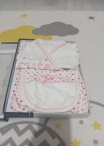 Beyaz Dantel Detaylı Bebek 5 li hastane çıkışı - Görsel 3