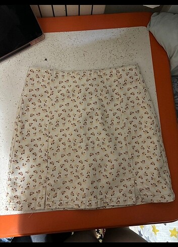 xs Beden çeşitli Renk Stradivarius mini çiçekli etek