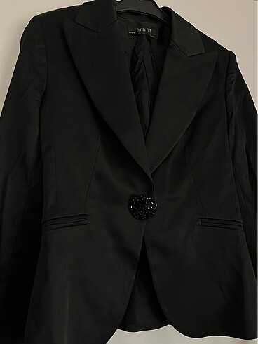 m Beden siyah Renk Saten blazer