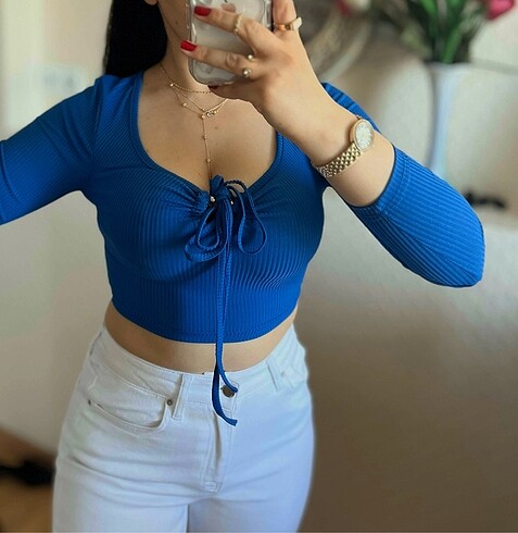 Mavi crop bluz