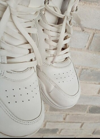 38 Beden beyaz Renk Orjinal MP spor ayakkabı 