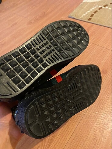 37 Beden Gucci spor ayakkabı