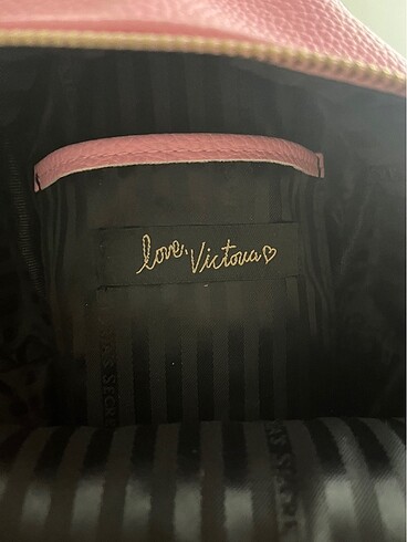  Beden pembe Renk Victoria?s secret sırt çantası