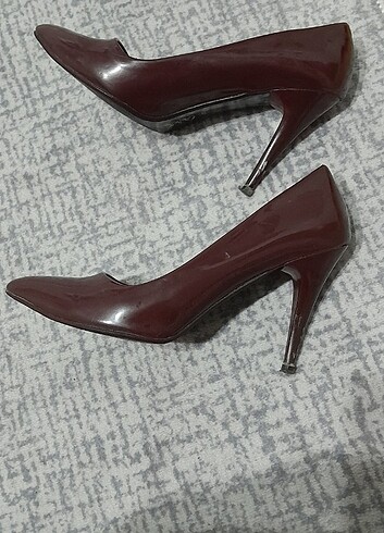 39 Beden ten rengi Renk Stiletto 