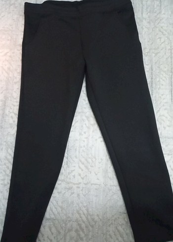 siyah Regular Fit Kadın Kumaş Pantolon