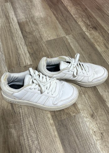 Nike Nike Beyaz Bağcıklı Kadın Spor Ayakkabı