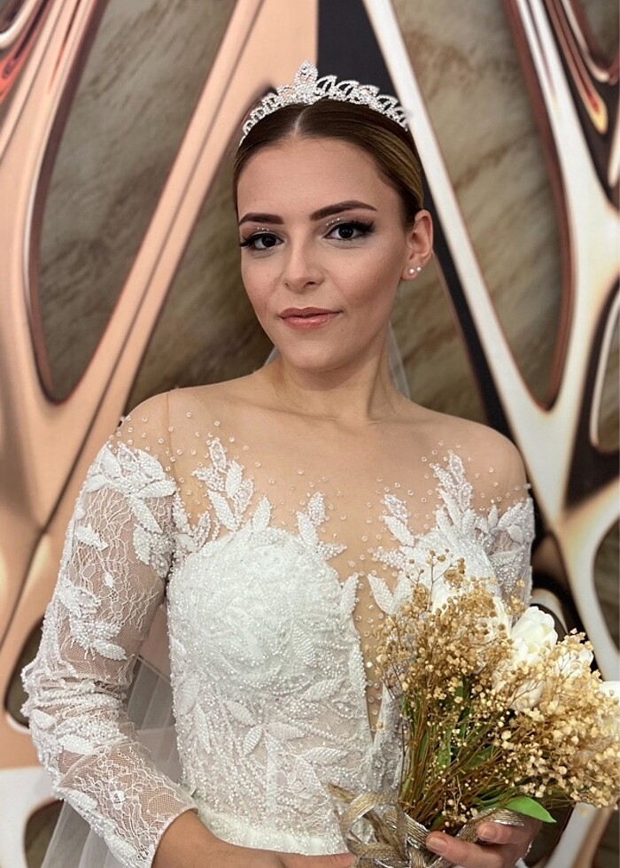 Gelinlik S-M beden uyumlu - Görsel 3