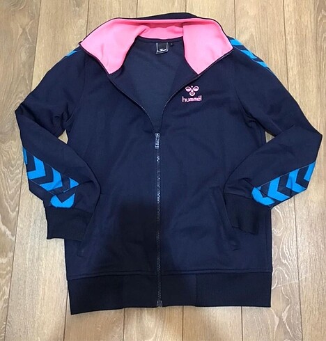 Hummel sweatshirt