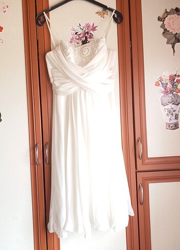 m Beden beyaz Renk Abiye elbise 