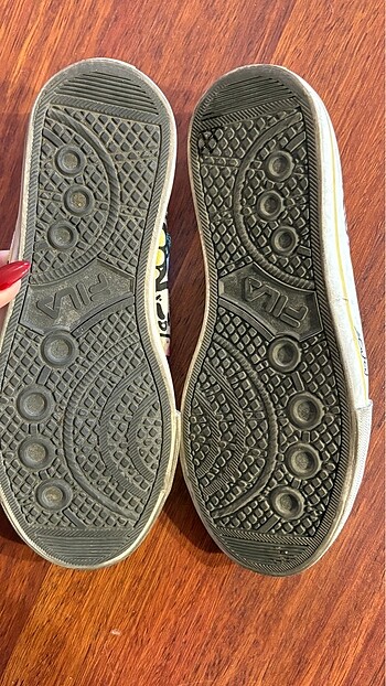 Converse Fila marka Converse