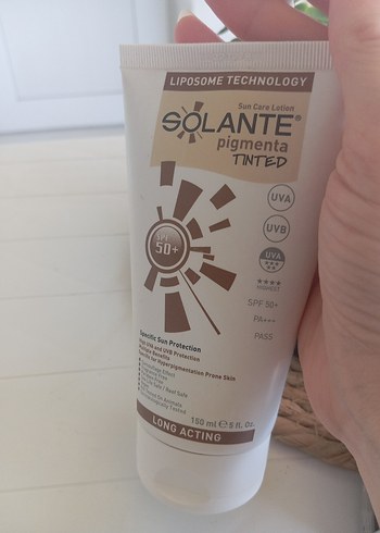 Solante Pigmenta Renkli Güneş Kremi SPF 50+