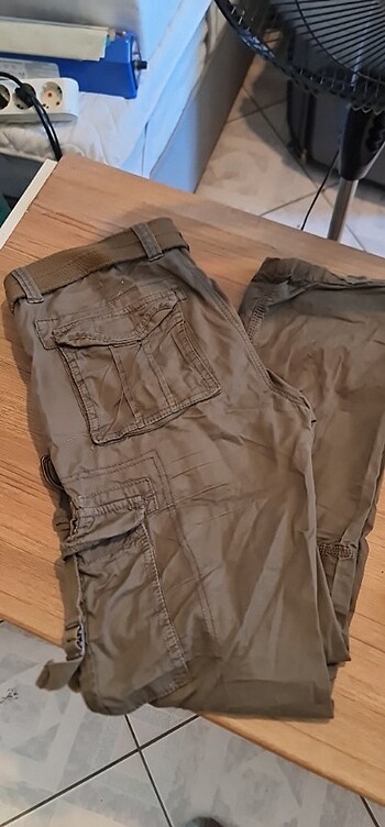 Haki renkli kargo pantolon 