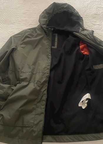 Erkek Haki Kapüşonlu Fermuarlı Yağmurluk - Görsel 10