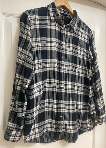 H&M Kareli Uzun Kollu Gömlek - Görsel 2