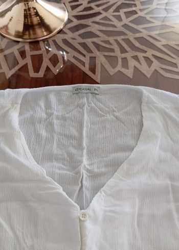 Kısa Kollu Beyaz Keten V Yaka Bluz - Görsel 5