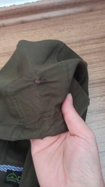 s Beden Haki crop ceket ve haki tshirt