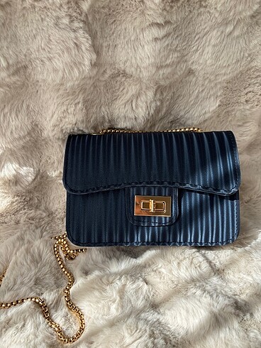 Guess Çanta