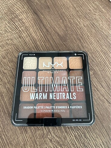 NYX Cosmetics Ultimate Shadow Palette Warm Neutrals