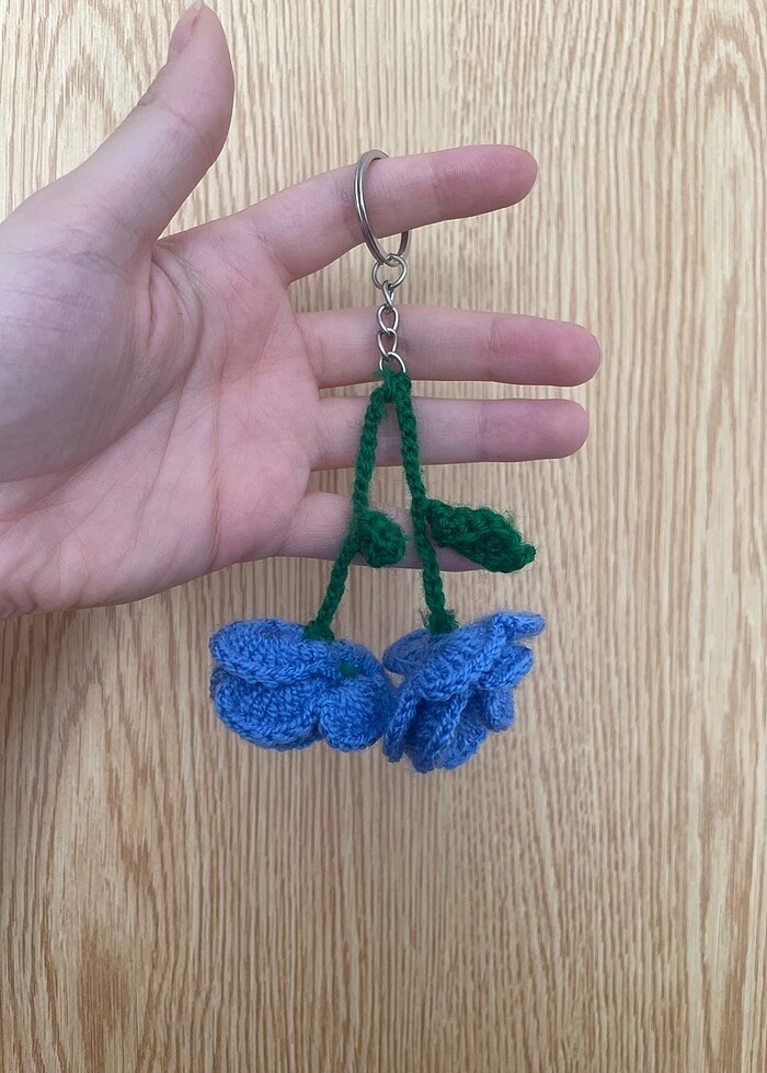 Örgü anahtarlık çiçej amigurumi - Görsel 5
