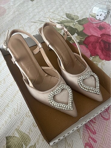Zara Saten stiletto