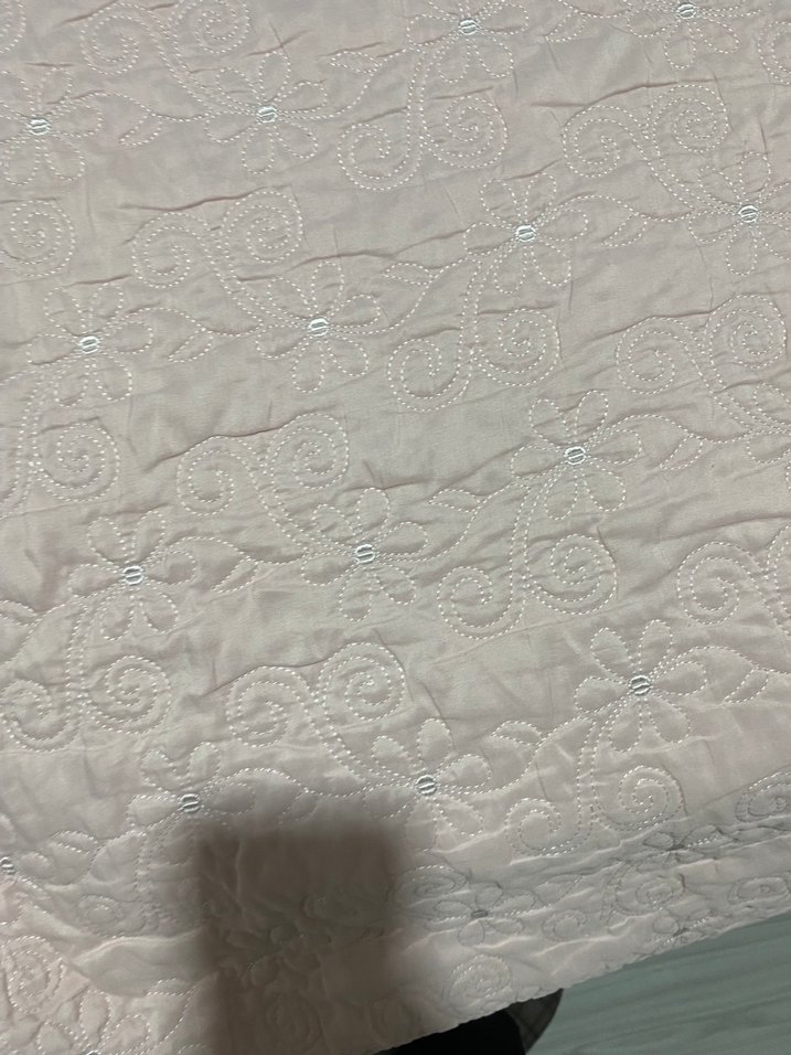 Toz pembe Beyaz Yatak Örtüsü - Görsel 5