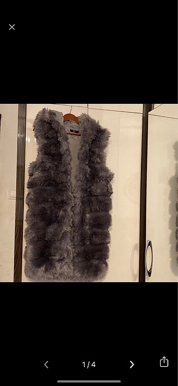 Zara Peluş kapüşonlu yelek sıfır