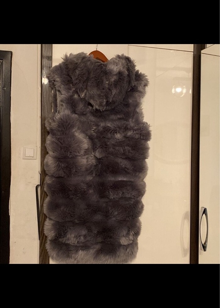 Zara Peluş kapüşonlu yelek sıfır - Görsel 2