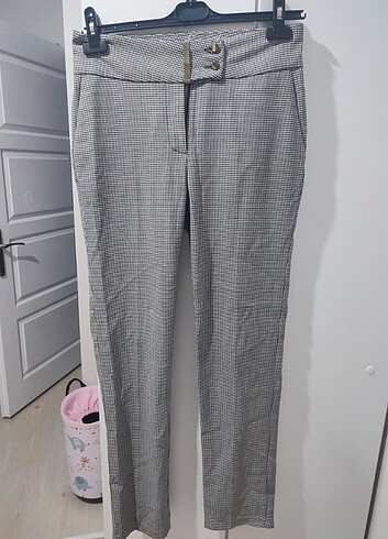 Kaz ayaklı kumaş pantolon