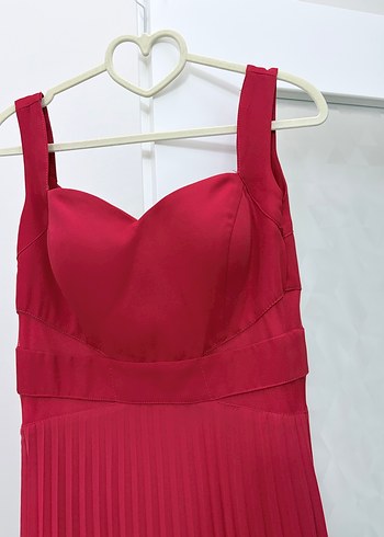 Kırmızı Pilili Uzun Abiye Elbise - Görsel 5