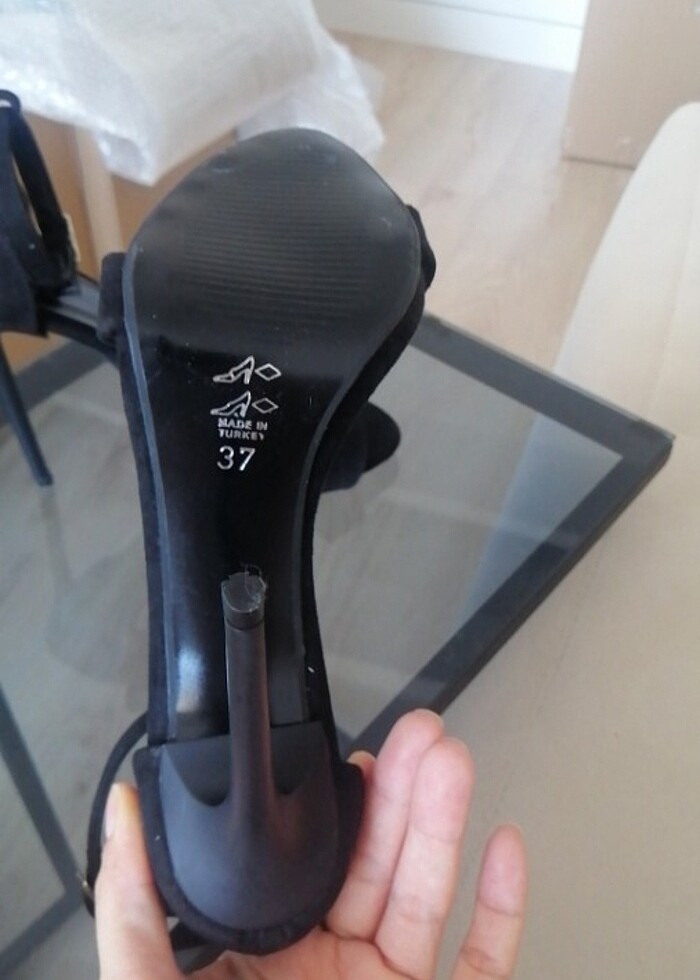 Topuklu ayakkabı - Görsel 2