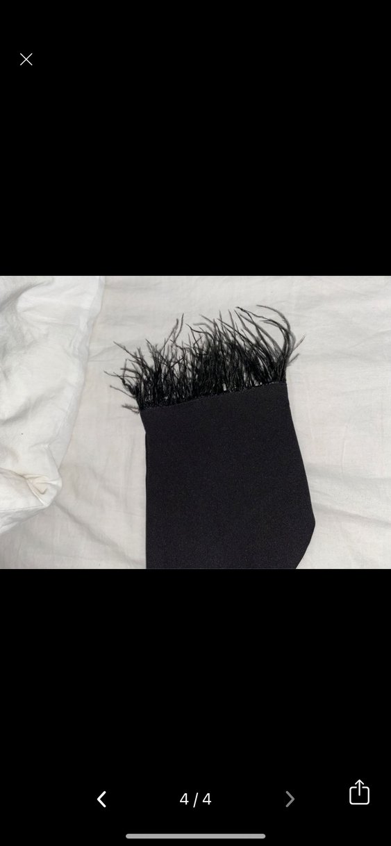 Uzun Kollu, Kürklü Siyah Kalem Elbise - Görsel 3