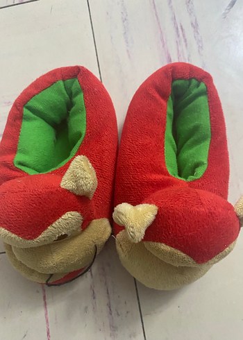 Kız Çocukları İçin Renkli Kadife Kaydırmaz Ev Terliği - Görsel 3