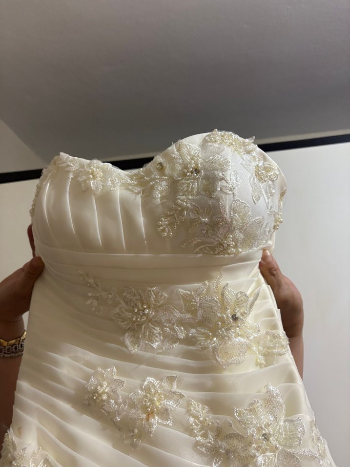 straplez gelinlik ve nişanlık - Görsel 3