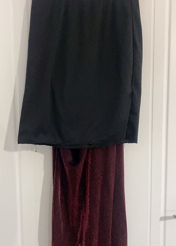 Kırmızı Drapeli V Yakalı Simli YırtmaçlıUzun Abiye Elbise - Görsel 4