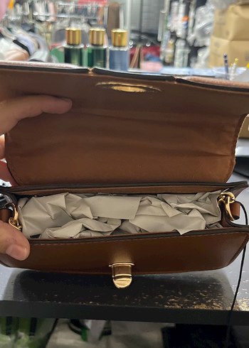 Stradivarius Kahverengi Deri Tokalı Kadın Çanta - Görsel 3