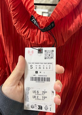 Zara Kırmızı Pilili Kolsuz Bluz - Görsel 2