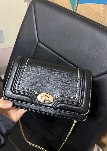 Stradivarius Siyah Deri Tokalı Kadın Çanta - Görsel 2