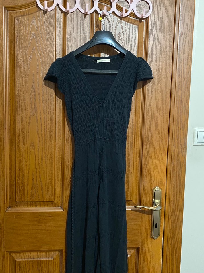 Siyah V Yakalı Uzun Triko Elbise - Görsel 4