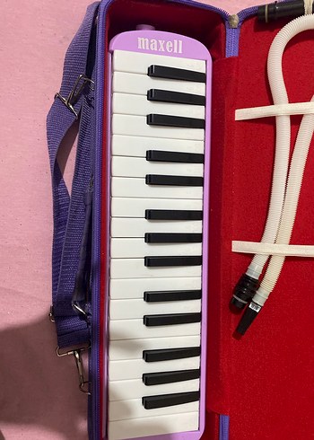 Maxell Mor Melodika Çantasıyla - Görsel 2