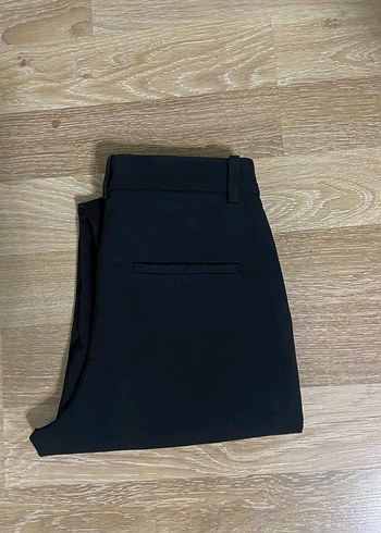 H&M Sik Siyah Duz Kesim Pantolon