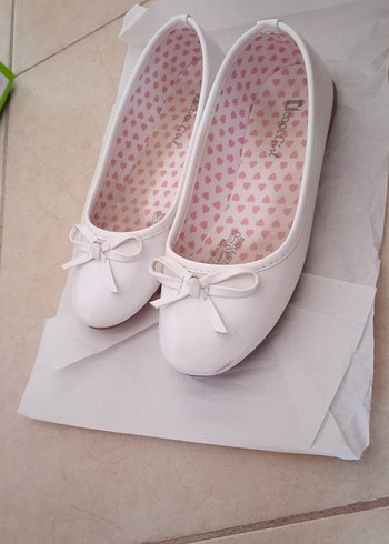 Beyaz Fiyonk Detaylı Kız Babet - Görsel 2