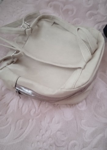 Bej Kadın Sırt Çantası, İşlemeli, Düğmeli - Görsel 2