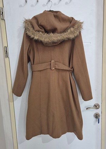 Kürklü kahve rengi kaban - Görsel 2