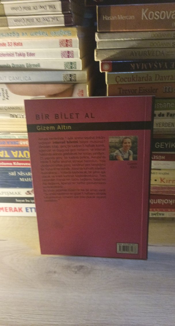 Bir Bilet Al - Gizem Altın - Görsel 3