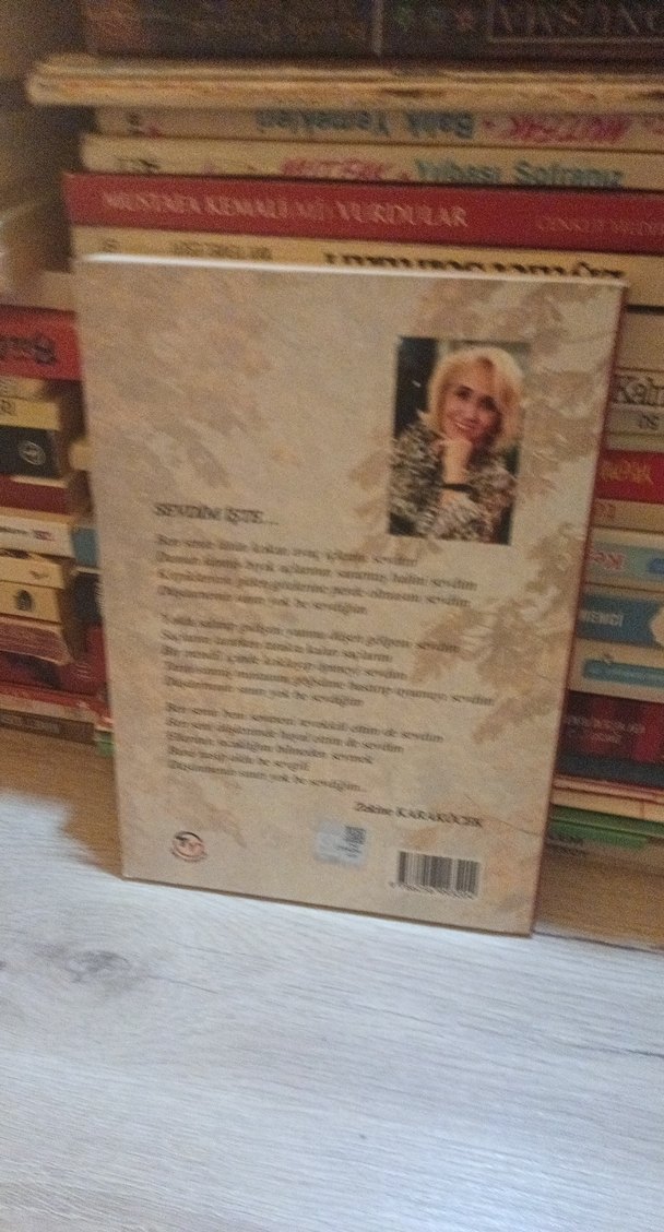 Heybe - Zekine Karakoçek Roman - Görsel 2