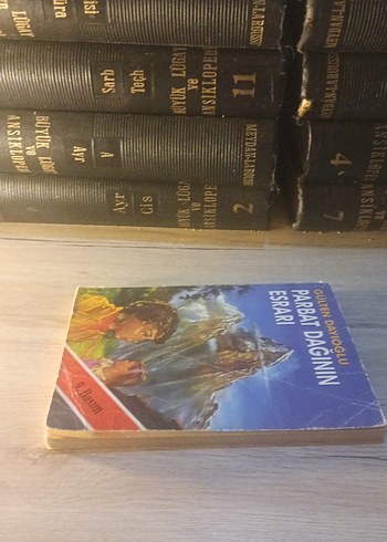 Parbat Dağının Esrarı - Gülten Dayıoğlu - Görsel 3