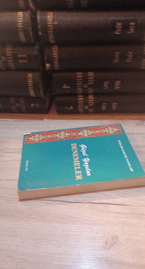 Güzel Yazılar Denemeler Kitabı - Görsel 3