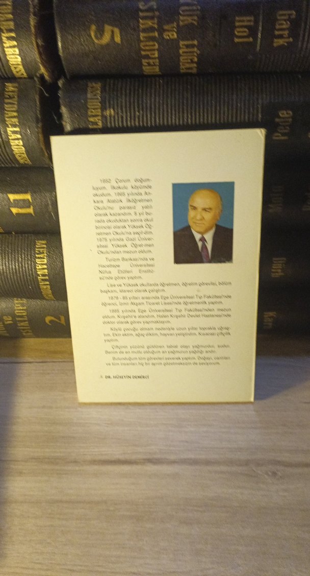 Gelin En Güzel Dünyayı Biz Kuralım Kitabı - Görsel 2